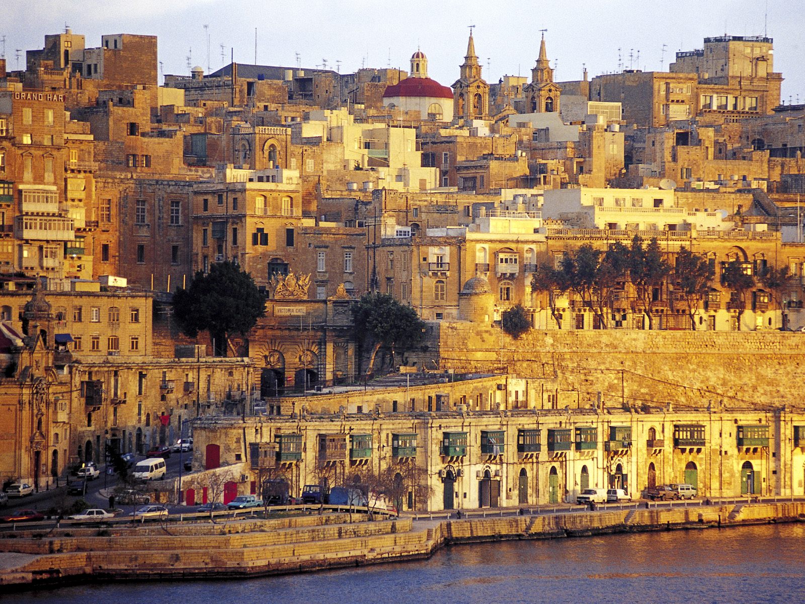 Inspiring Malta: What is Malta?
